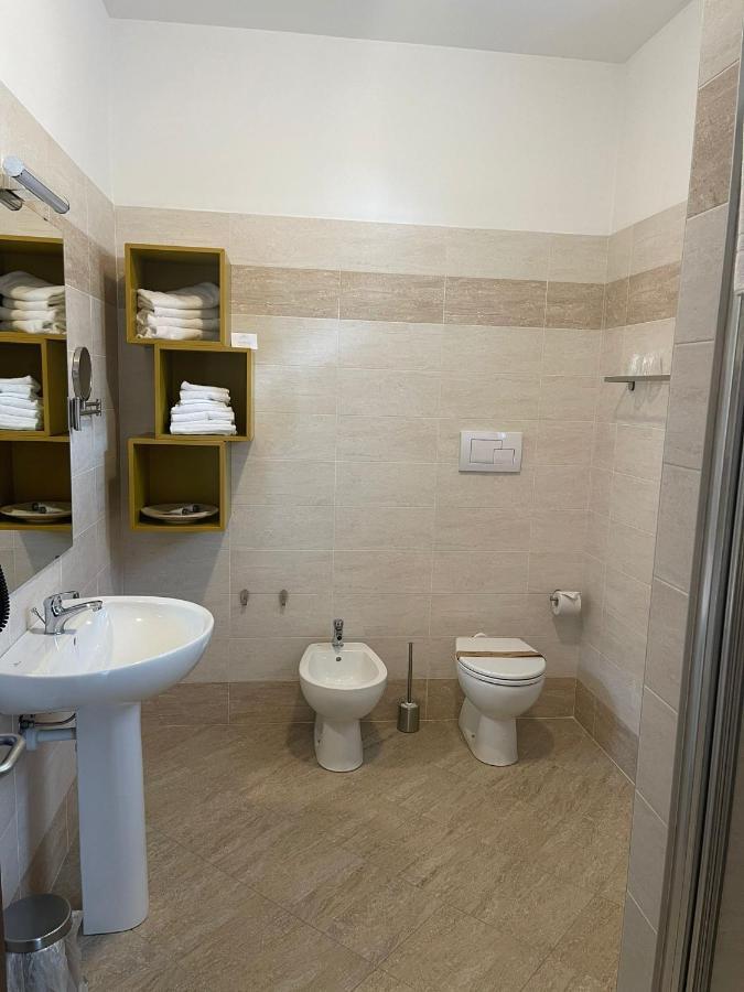 Palazzo Marignano Hotel Melegnano Ngoại thất bức ảnh