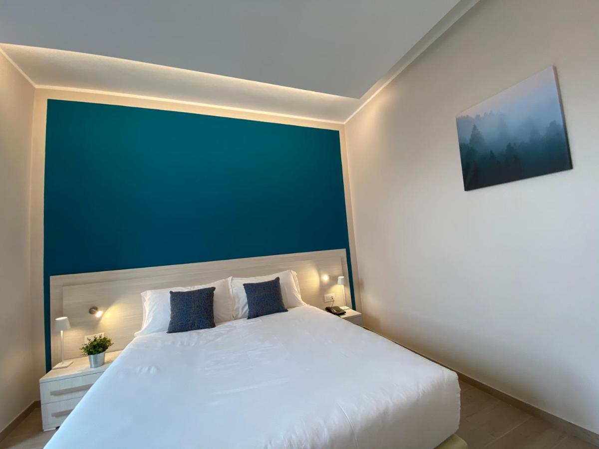 Palazzo Marignano Hotel Melegnano Ngoại thất bức ảnh
