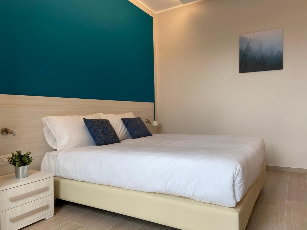 Palazzo Marignano Hotel Melegnano Ngoại thất bức ảnh
